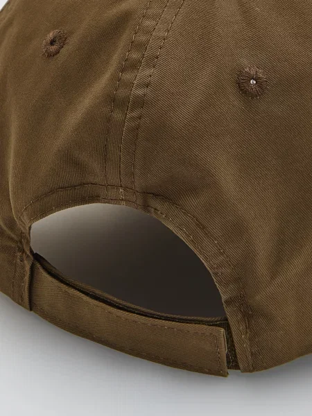 Reserved Бейсболка з вишивкою коричневий
