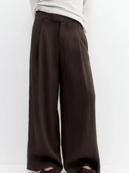 Pull&Bear Pantaloni cu dungă ciocolatiu