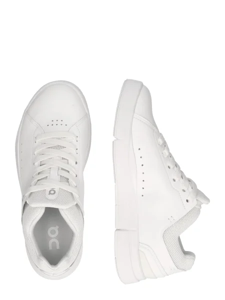 Sneakersy On biela