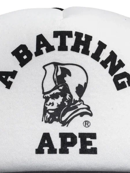 Șapcă A Bathing Ape® cu imagine alb