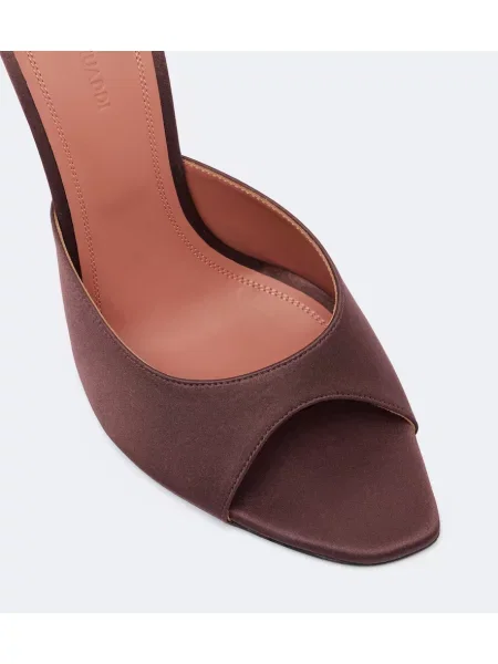 Papuci tip mules Amina Muaddi din satin maro