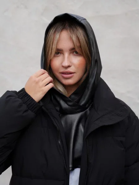 Кожаная шапка Without черная