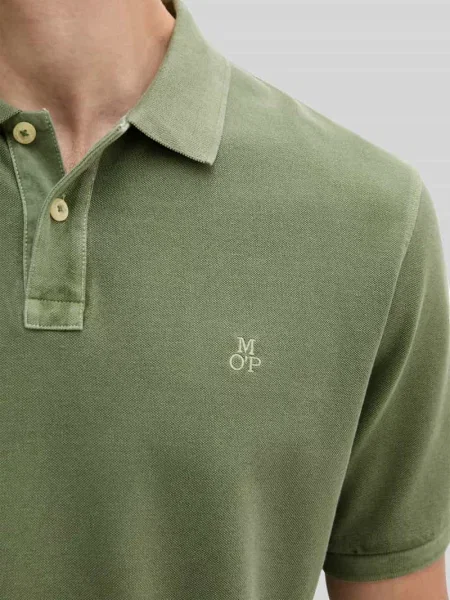 Koszulka polo o kroju regular fit z czystej bawełny z wyhaftowanym logo Marc O'polo zielona