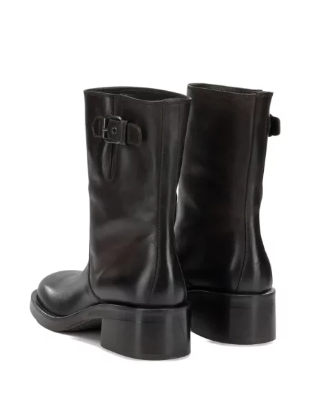 Δερμάτινα μποτάκια Strategia Shoes με αγκράφα καφέ