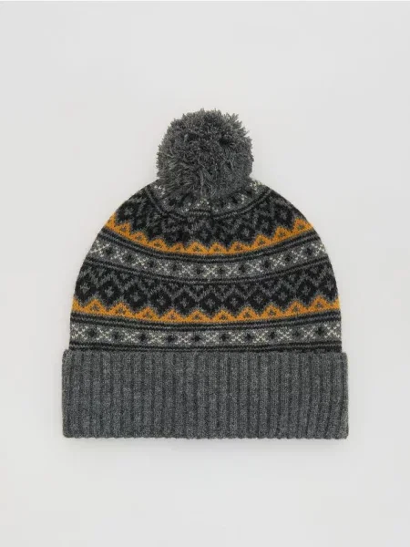 Шапка Reserved с помпоном серая