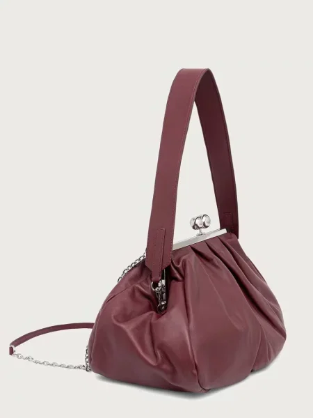 Кожаная дорожная сумка Weekend Max Mara