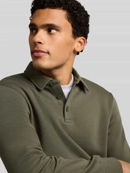 Koszulka polo o kroju regular fit z mieszanki bawełny Tom Tailor Denim oliwkowa