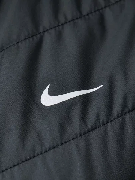 Жилет Nike