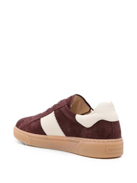 Sneakerși Nero Giardini din piele de căprioară roșu