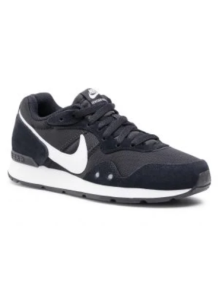 Nike Topánky Venture Runner čierna