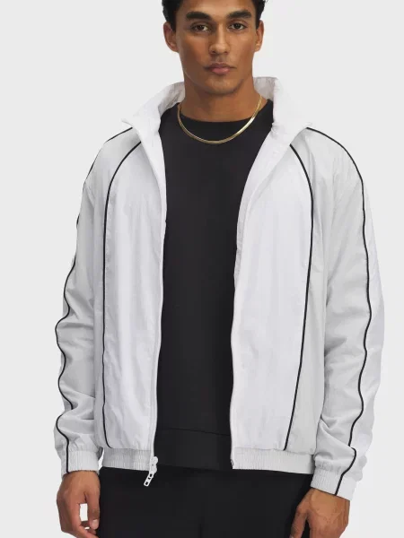 Ветровка Under Armour белая