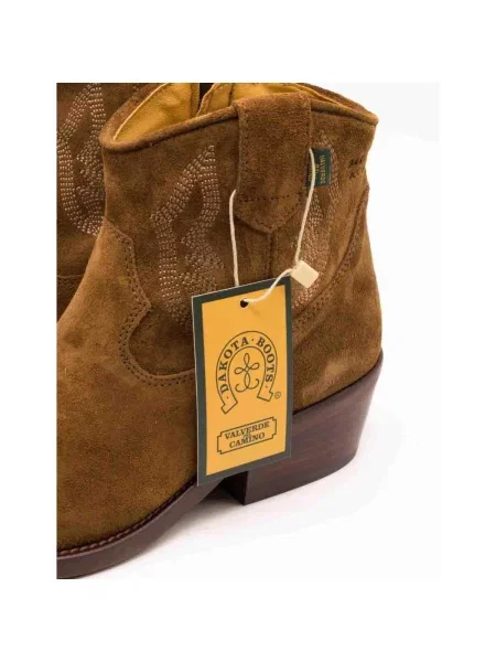 Pantofi Dakota Boots maro