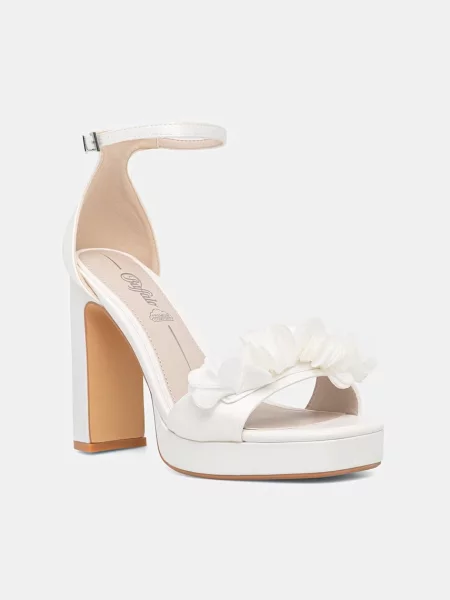 Buffalo sandali s polno blok Devine Rose bela