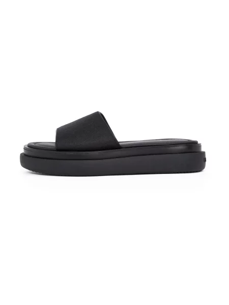 Natikači Calvin Klein Flatform Slide Jacq črna