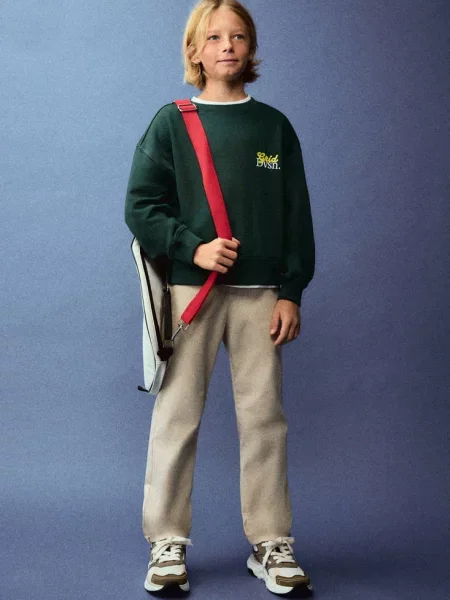 Spodnie chinosy z wywiniętym dołem piaskowy Dzieci 8 MANGO KIDS