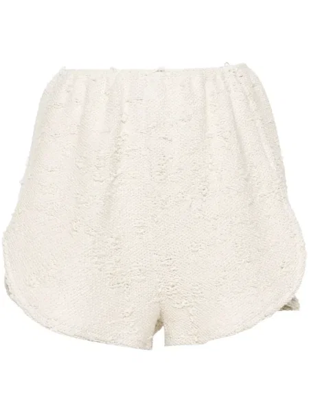 Dzianinowe szorty Ioana Ciolacu z przetarciami