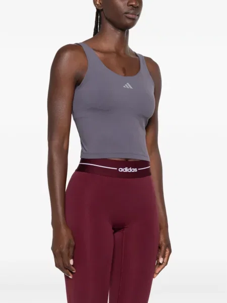 Hímzett futó levágott mellény Adidas fekete