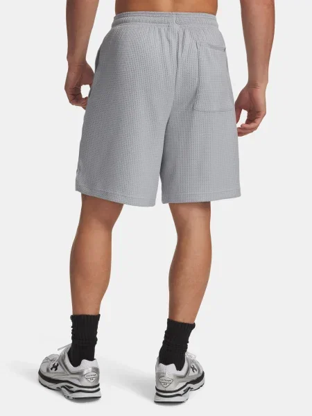 Krátke šortky Under Armour čierna