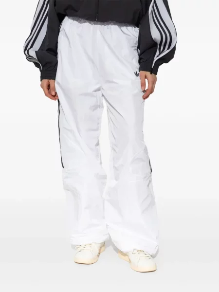 Kalhoty Adidas s výšivkou bílé