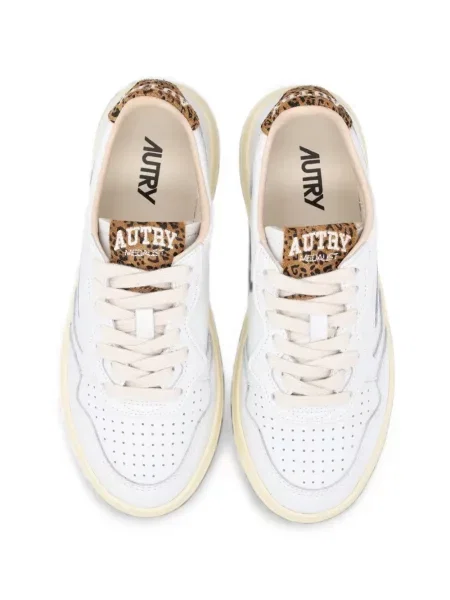 Sneakerși Autry din piele alb
