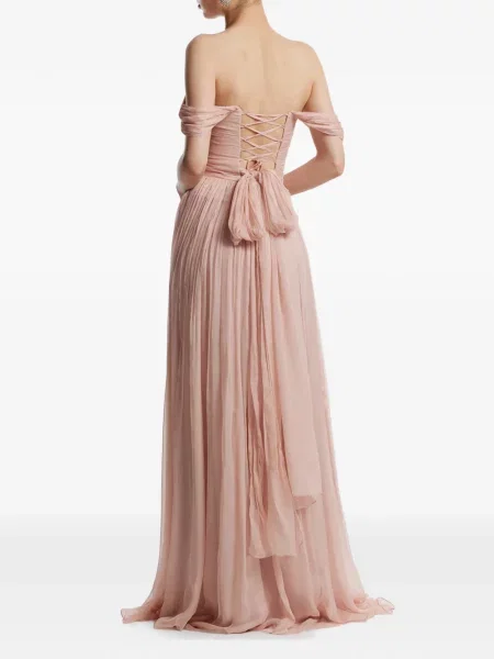 Rochie maxi Framboise cu umerii deschiși de costum roz