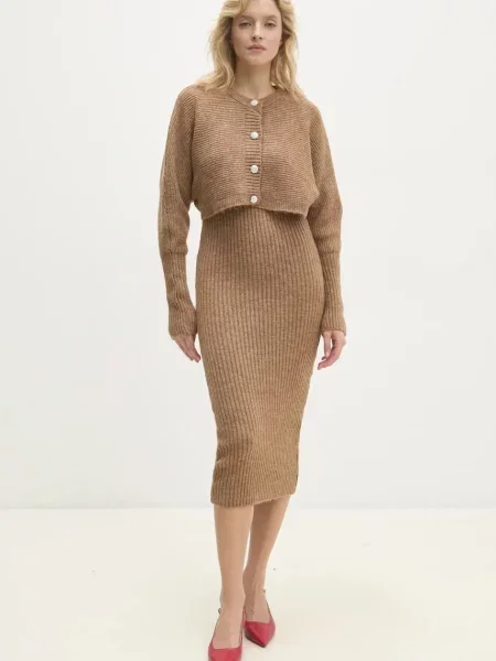 Вълнен анцуг Answear Lab кафяво