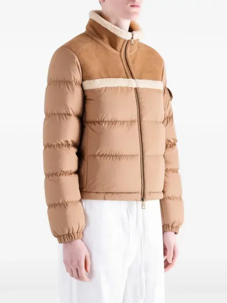 Geacă Moncler din piele de oaie