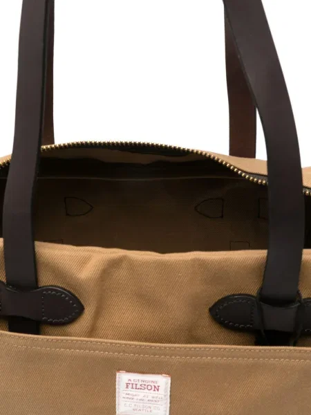 Geantă Filson din țesătură twill maro