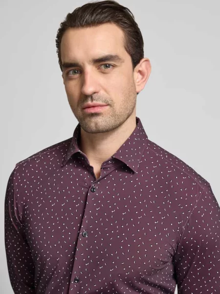 Koszula biznesowa o kroju slim fit z kołnierzykiem typu kent model ‘KENNO’ Hugo bordowa