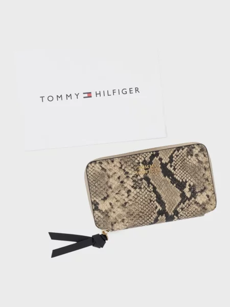 Шкіряний гаманець Tommy Hilfiger з принтом бежевий