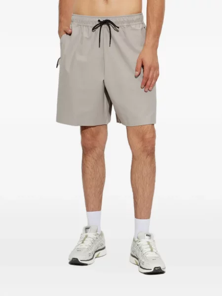 Pantaloni scurți Nike tricotate gri