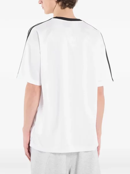 Dlouhé běžecké boty Adidas Terrex s krátkými rukávy s výstřihem do v černé