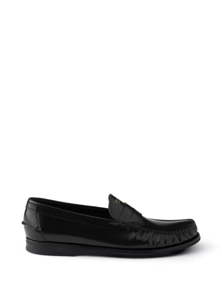 Pantofi loafer Prada din piele negru