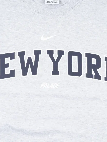 Tricou Palace cu decolteu rotund gri