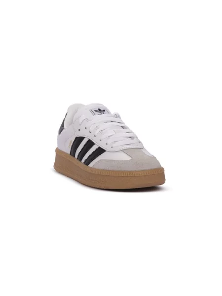 Pantofi Adidas