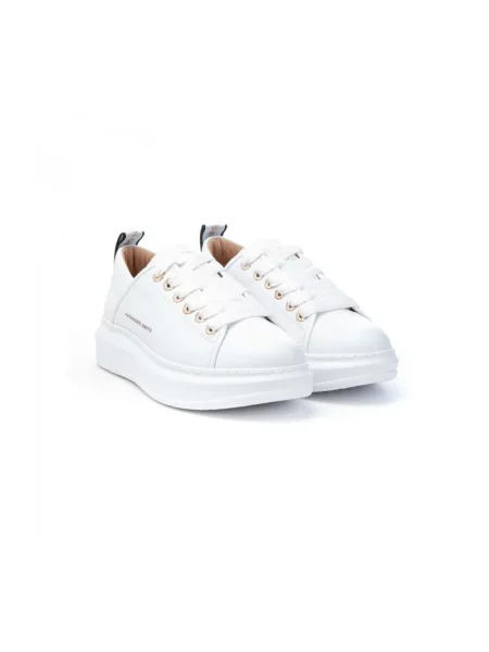 Sneakersy Alexander Smith białe