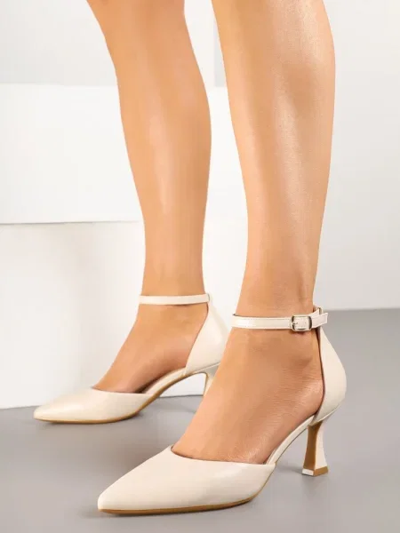 Pantofi cu Nusithia bej