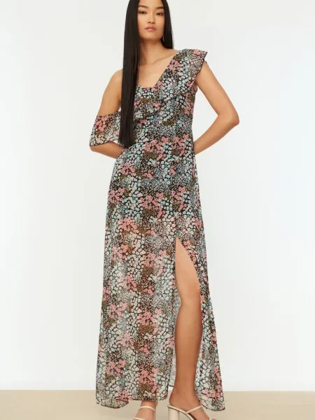 Rochie Trendyol cu model floral gri
