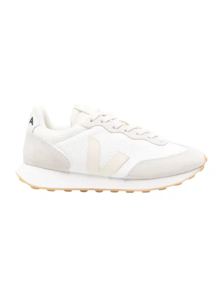 Sneakersy Veja zamszowe białe