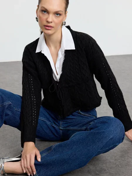 Cropp cardigan Trendyol negru