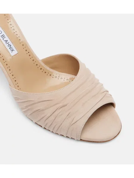 Papuci tip mules Manolo Blahnik din piele de căprioară bej