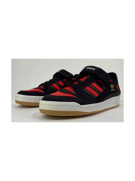 Pantofi Adidas