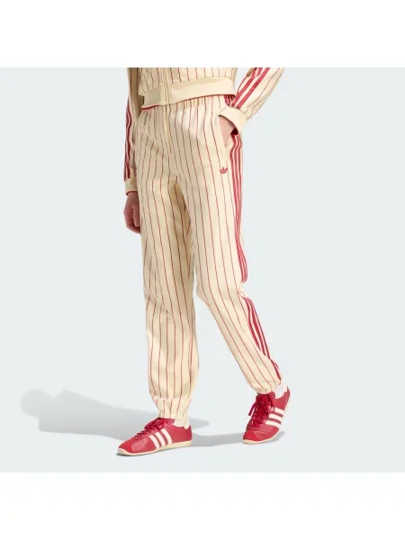 Komplet dresowy Adidas czerwony