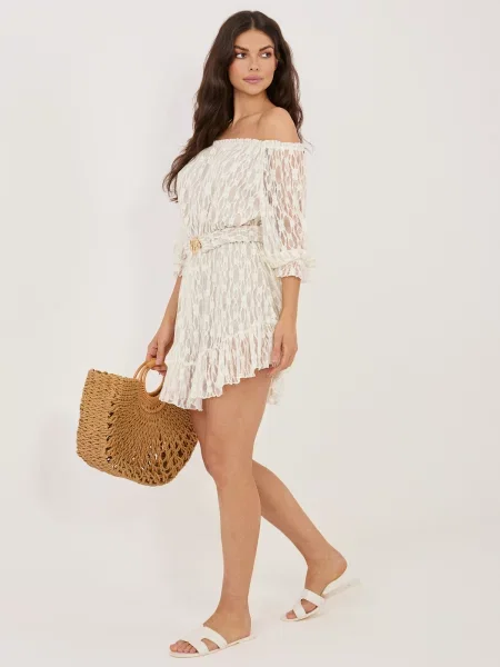 Salopetă Italy Moda din dantelă bej