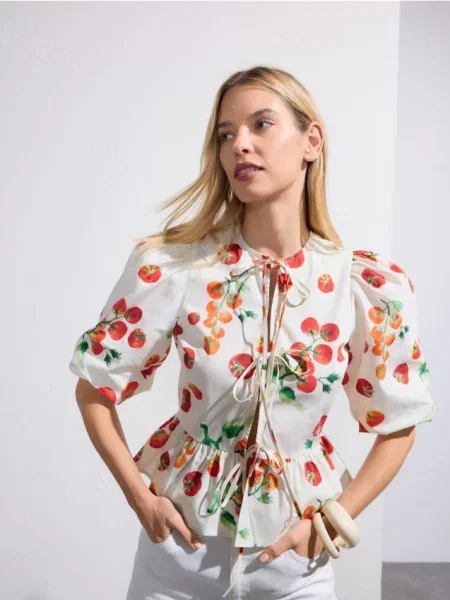 Reserved Блузка з баскою на зав’язці кремовий 