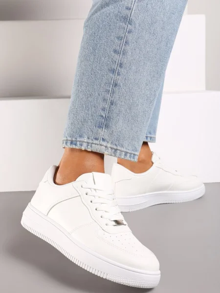 Sneakers Albi cu Șireturi și Perforatii Ellemisa alb