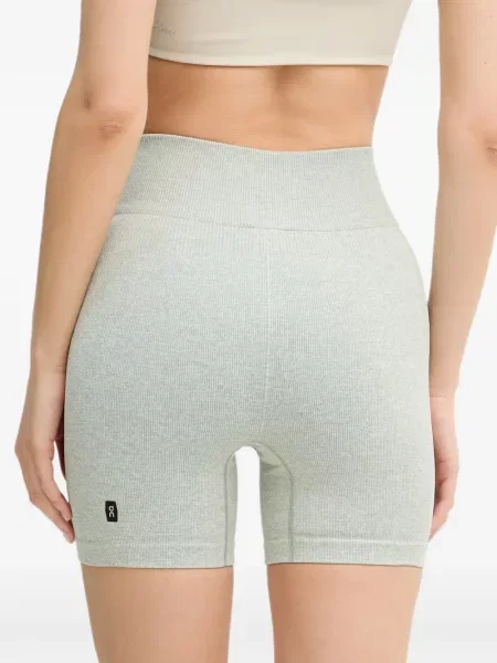 Pantaloni scurți On tricotate verde