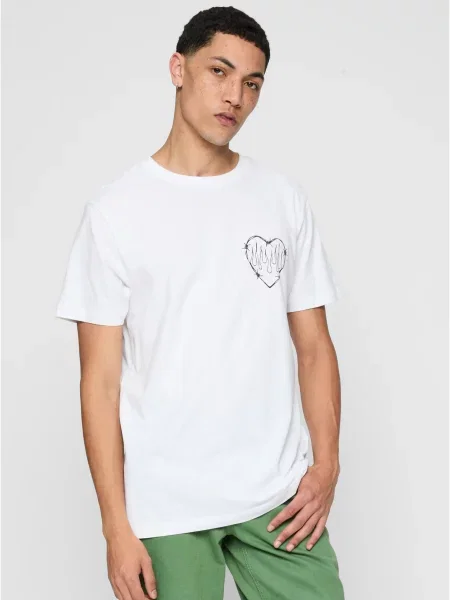 Тениска Mister Tee със сърца бяло