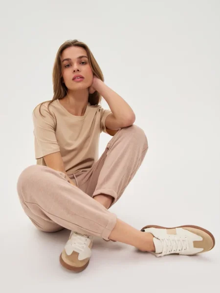 Pantaloni de trening Marisse maro