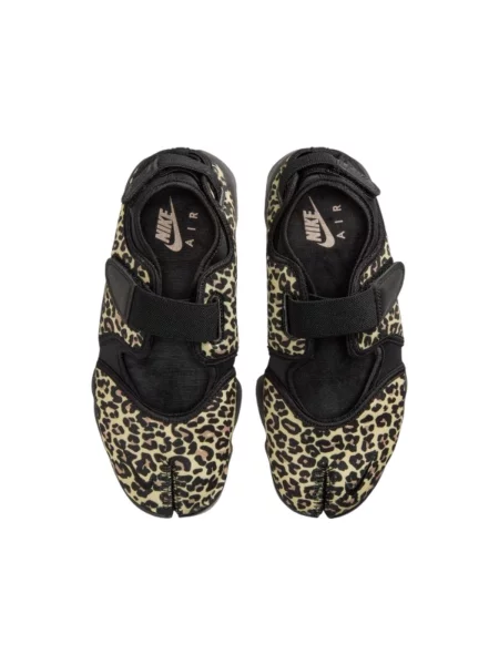 Pantofi Nike cu model leopard